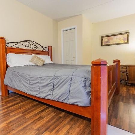 2-Bed, 1-Bath Apartment Near I-24, Great Location ชัททานูกา ภายนอก รูปภาพ