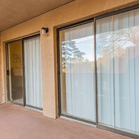 2-Bed, 1-Bath Apartment Near I-24, Great Location ชัททานูกา ภายนอก รูปภาพ